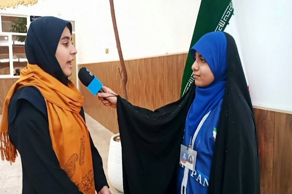 گروه سرود «بنات‌الحیدر» ابتکار من و دوستانم بود