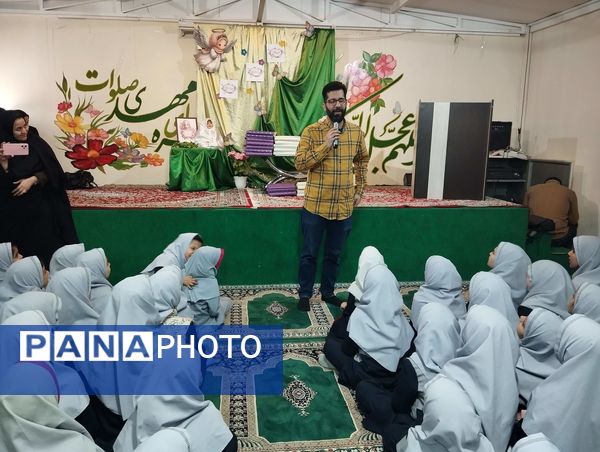 مراسم جشن ولادت حضرت رقیه (س) و تجلیل از دانش‌آموزان برتر آموزشی و پرورشی دبستان شاهد حاج تقی آقا بزرگ مشهد