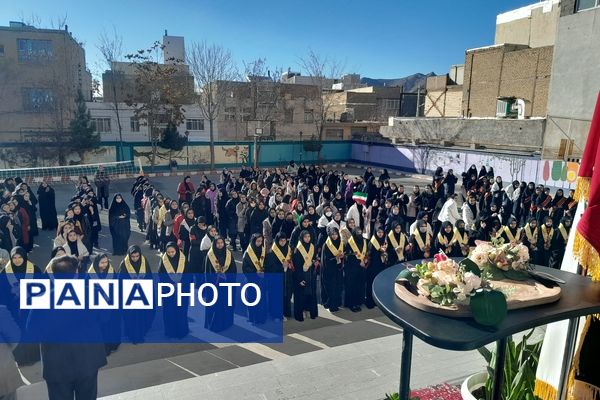 نغمه‌ای از دل تاریخ در آسمان امید