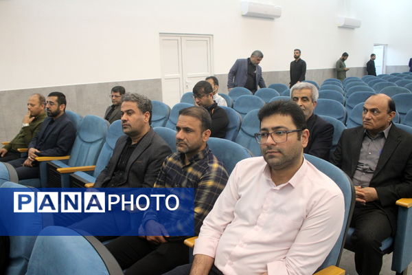 مراسم استقبال از شهید گمنام در اداره‌کل آموزش و پرورش استان بوشهر