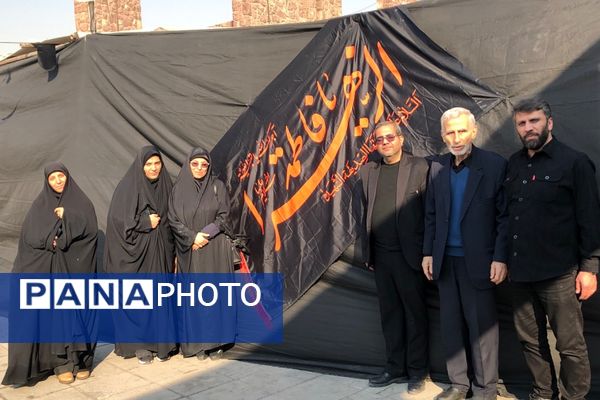 مراسم غبار‌روبی مزار شهدای گمنام در ناحیه دو شهرری 