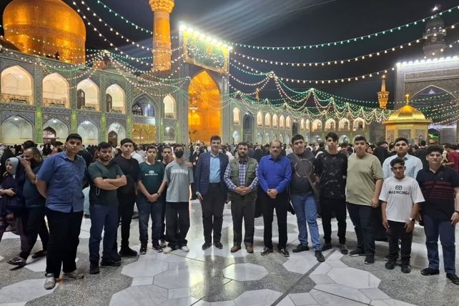 سفر معنوی دانش‌آموزان سما کاشان به مشهد مقدس در دهه کرامت