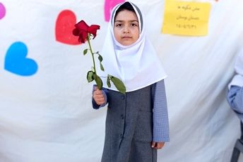 جایی که خاطره و آینده همزمان نشستند