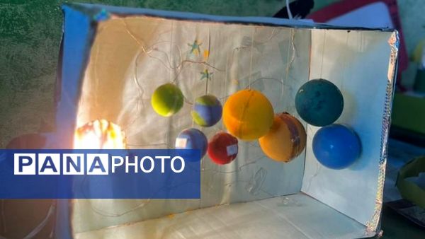 نمایشگاه آثار هفته جهانی فضا در حاجی‌آباد