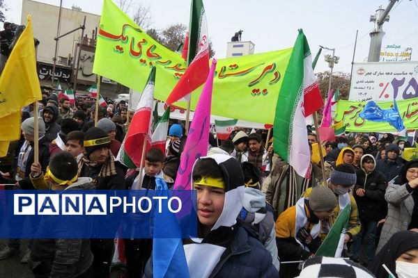 راهپیمایی باشکوه ۲۲ بهمن ماه شهرستان بجنورد 