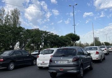 تردد در اکثر معابر و ‌بزرگراه‌های پایتخت سنگین است