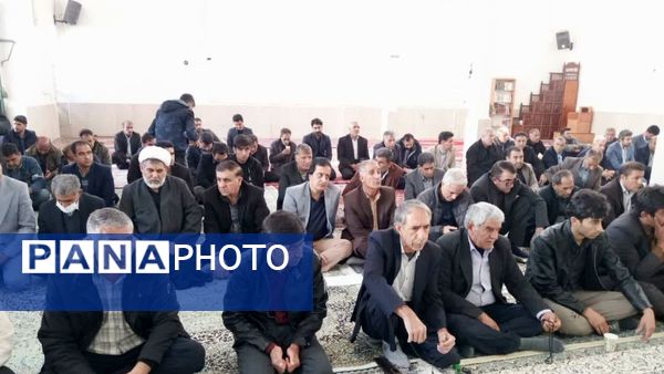 مراسم یادبود 2 فرهنگی فقید کوهنانی در مصلای مسجدالنبی