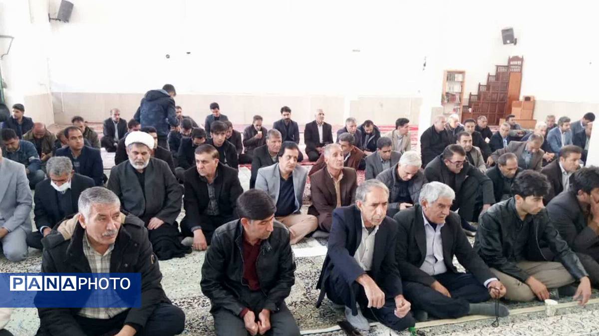 مراسم یادبود 2 فرهنگی فقید کوهنانی در مصلای مسجدالنبی