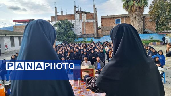 تربیت دانش‌آموز کنجکاو با آزمایش در مدرسه 