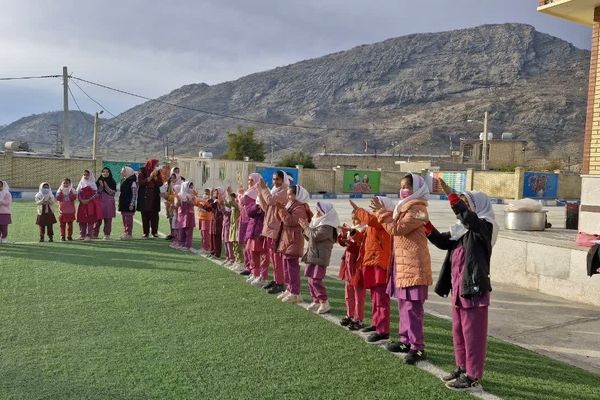 پویش صبحانه سالم در مدارس روستایی شهرستان باشت