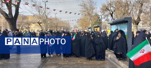 اجتماع نه دی در قزوین