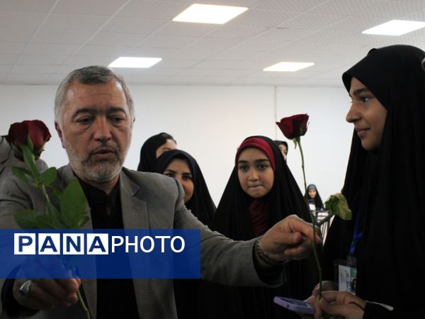 حضور مدیرکل آموزش و پرورش خراسان رضوی در مانور رسانه‌ای پانا در مشهد