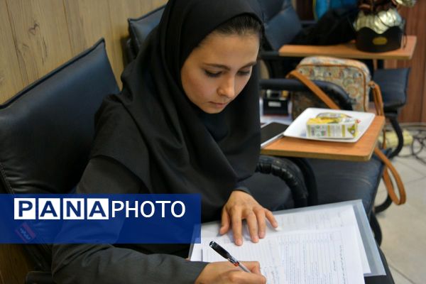 برگزاری جلسه توانمند سازی ویژه مشاوران جدیدالاورود در بهارستان دو