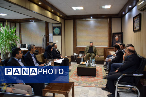 نشست جمع‌بندی طرح نهضت ملی مدرسه‌سازی در تربت‌حیدریه 