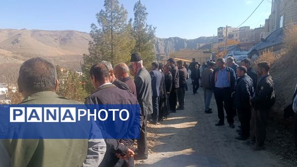 تشییع مادر شهید روستای یاسه چای با حضور گسترده مردم