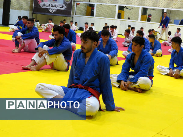  دیدار استاندار خراسان شمالی با قهرمانان کوراش آسیا  