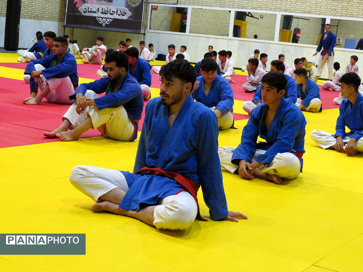  دیدار استاندار خراسان شمالی با قهرمانان کوراش آسیا  
