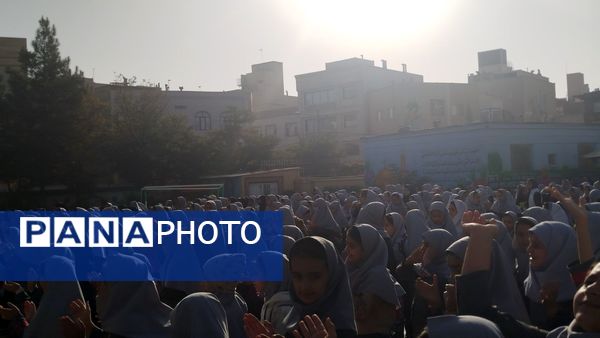 قلب‌های دبستان نیایش برای روز دختر، با نوا و سرود به تپش افتادند!