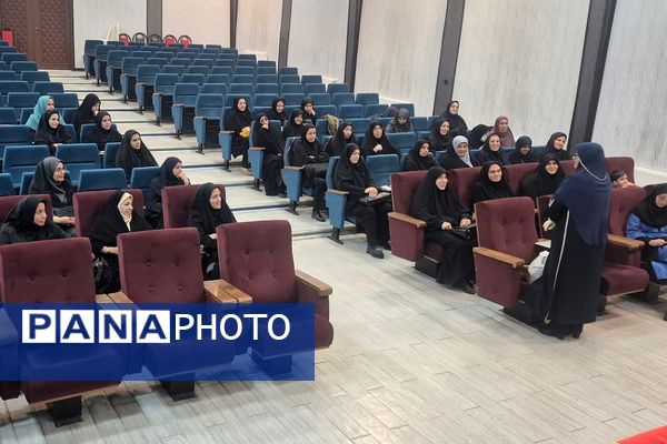 کارگاه آموزش مهارت‌های تشکیلات سازمان دانش‌آموزی ویژه مربیان کهریزک 