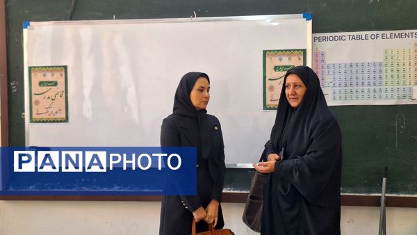 اجرای طرح «قاضی مدرسه» در دبیرستان دخترانه فاطمیه ناحیه یک کرج