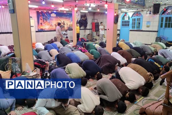 اولین روز حضور پسران ناحیه دو شهرری در مراسم معنوی اعتکاف 
