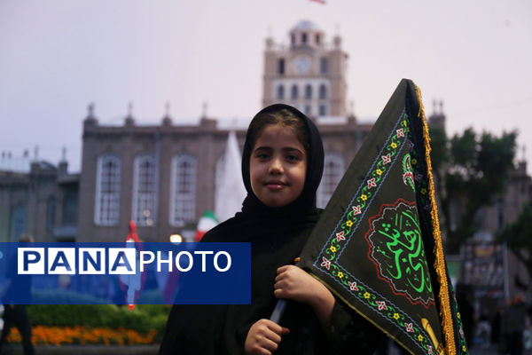 تجمع بزرگ ضد صهیونیستی و حماسی هیات‌های حسینی در تبریز