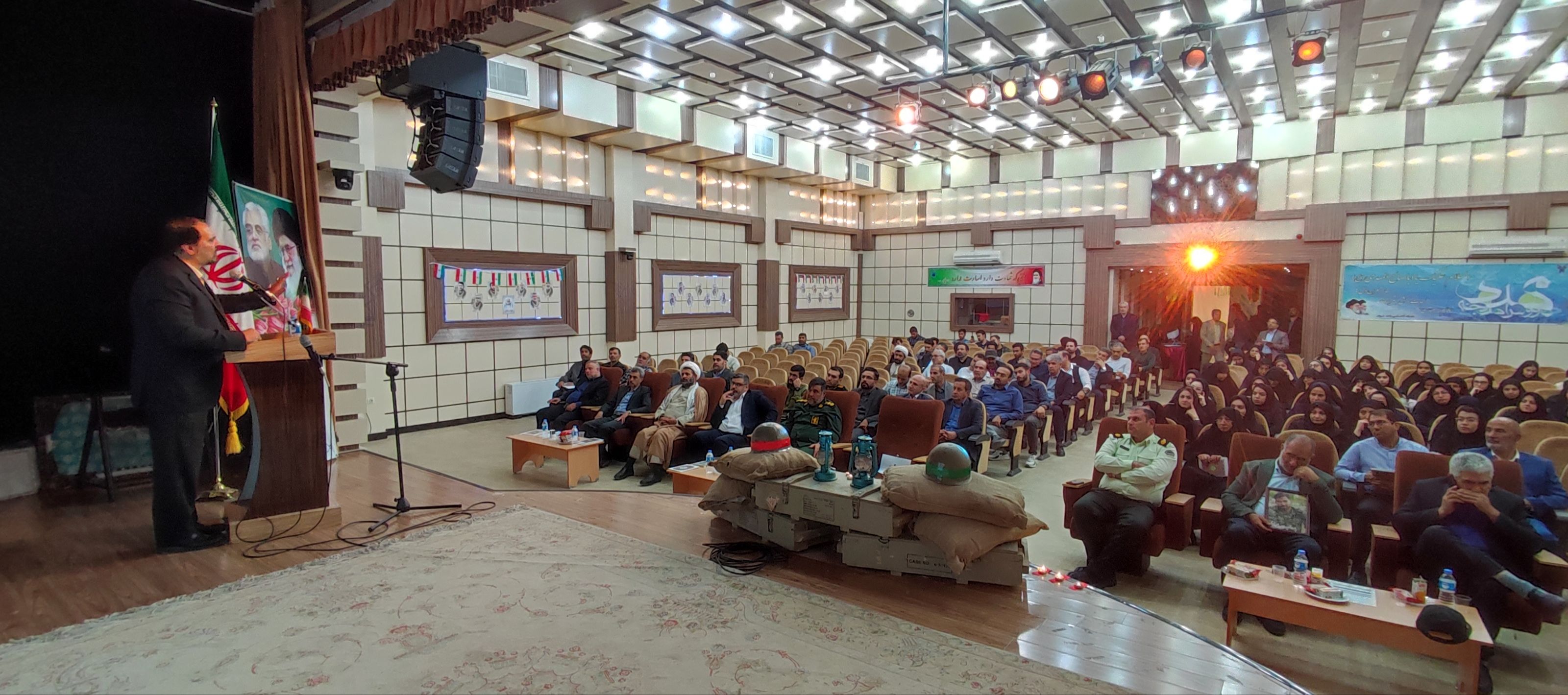 یادواره ۳۰۰۰ شهید خراسان شمالی و۶۴۴ شهید شیروان در دانشگاه آزاد اسلامی شهرستان شیروان