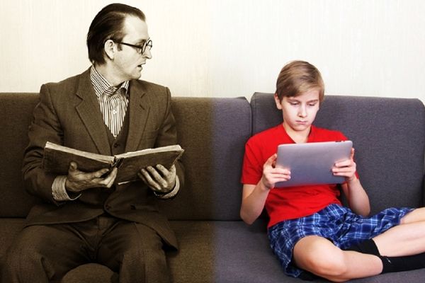شبکه‌های اجتماعی باعث ایجاد شکاف نسلی بین نوجوانان و والدین شده است
