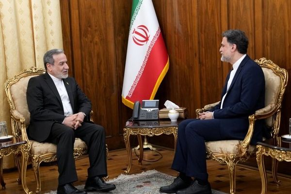 دیدار عراقچی با سفیر جدید ایران در کرواسی و سرکنسول های کشورمان در دبی و افغانستان