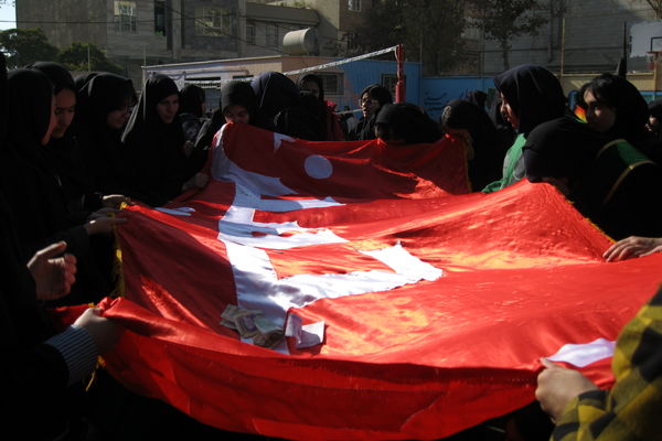 دبیرستان سردار شهید قاسم سلیمانی میزبان شهید گمنام شد