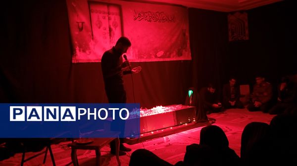 رویداد «لاله‌های روشن» همراه با استقبال از شهید گمنام