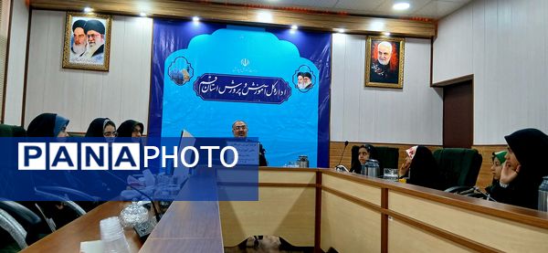 کارگاه مهارت خبرنگاری دانش‌آموزان مدارس شاهد قم