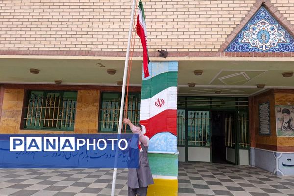 در مسیر پرورش نسل انقلابی؛ مراسم صبحگاهی تشکیلاتی در فیروزکوه جان گرفت