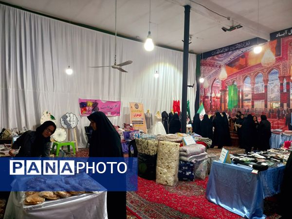 نمایشگاه مد و لباس اسلامی ایرانی یاس واره در خلیل آباد