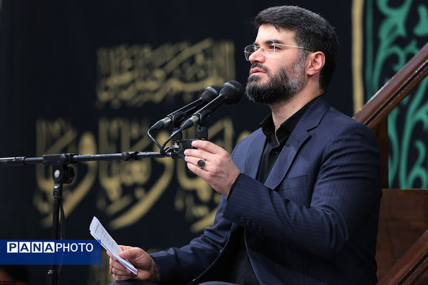 مراسم عزاداری شب شهادت حضرت فاطمةالزهرا سلام‌الله‌علیها در حسینیه امام خمینی(ره)