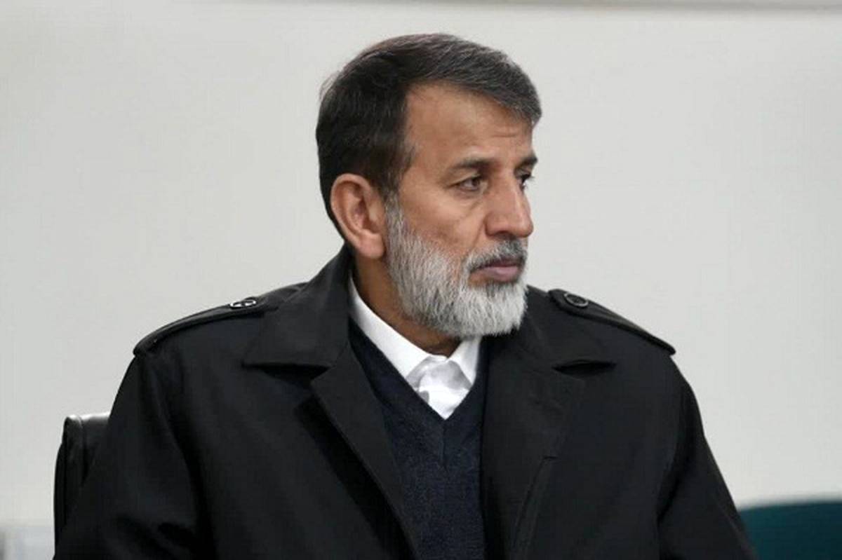 سیاستزدگی موجب انحراف آموزش و پرورش از مأموریت اصلی خود میشود
