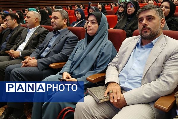 برگزاری جلسه گردهمایی توانمندسازی مدیران و موسسان مدارس ابتدایی غیردولتی شهرستانهای تهران در ری