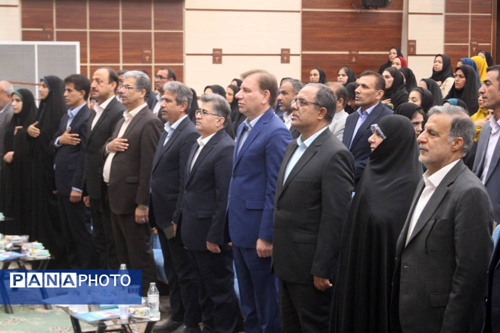 تجلیل از معلمان نمونه استان بوشهر