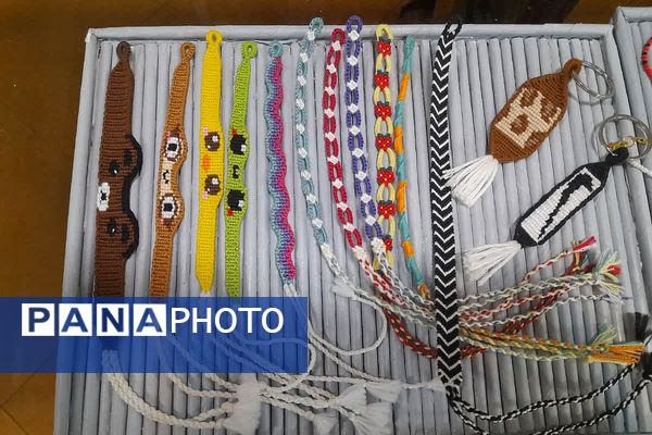 جشن توانمندی زنان  در نمایشگاه بانوان دانشگاه آزاد ملارد