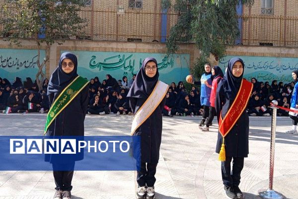 افتتاحیه برنامه «مهارت آموزی ورزشی» در دبیرستان راضیه شکرایی ناحیه دو شهرری