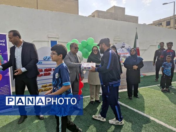 برگزاری المپیاد ورزشی درون مدرسه‌ای در قشم 