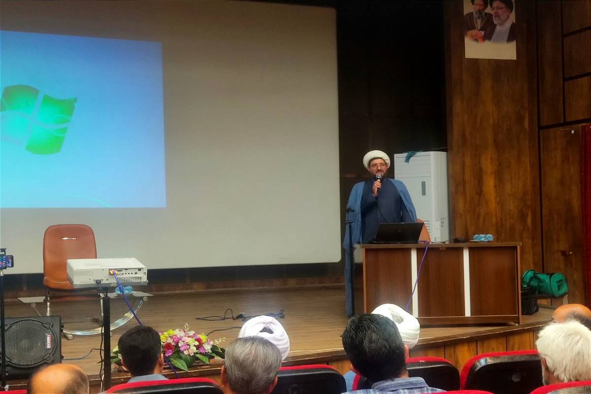 همایش میزبانان بهشت در کاشمر