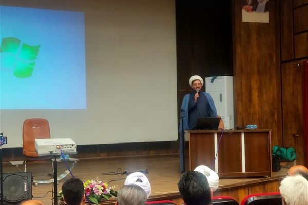 همایش میزبانان بهشت در کاشمر
