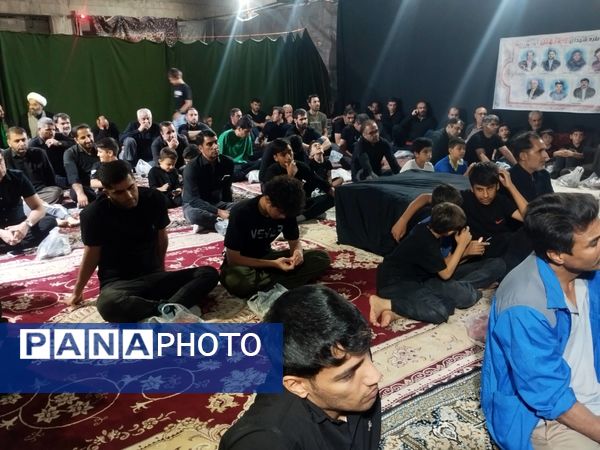 مراسم شب پنجم محرم در قروه
