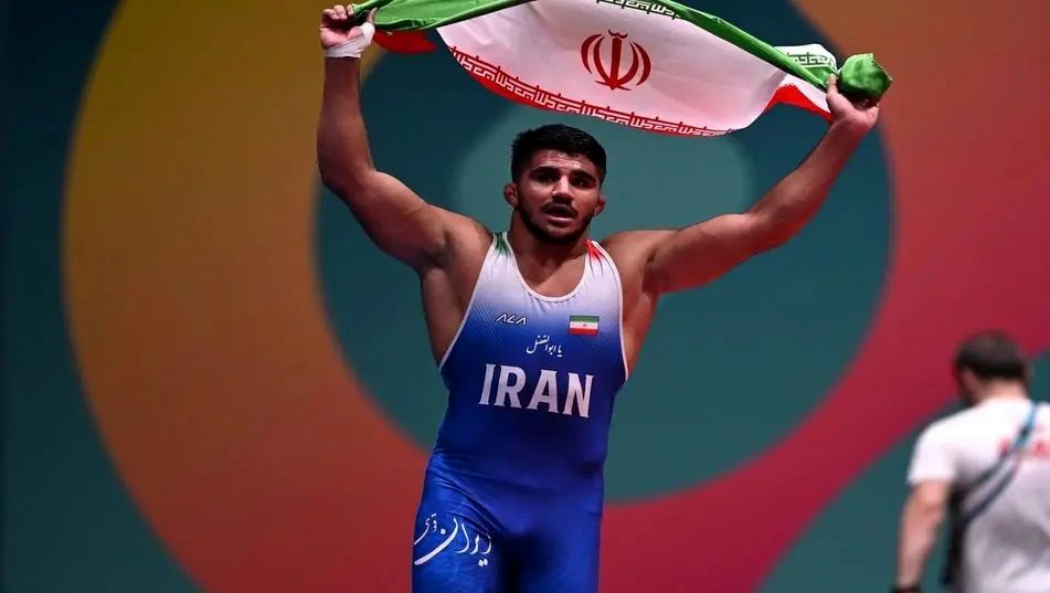 بولدزر ۲۳ ساله کشتی ایران برترین فرنگی کار جهان شد+فیلم