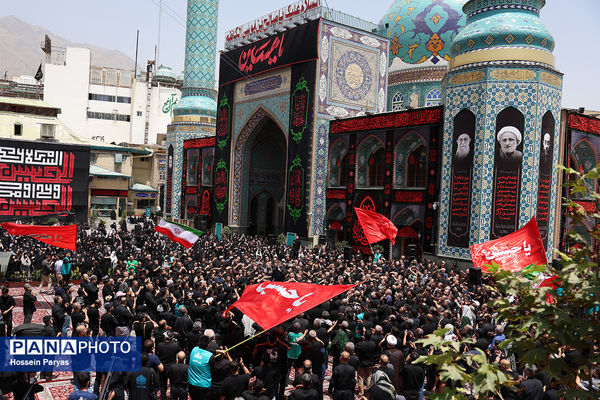 تاسوعای حسینی در آستان مقدس امام زاده صالح(ع)