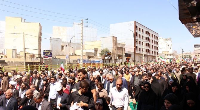 دانش‌آموزان ایلامی، در راهپیمائی روز جهانی قدس، حضوری گسترده داشتند 