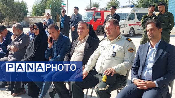 نواخته شدن زنگ پدافند غیرعامل در مدرسه شهید دستغیب مروست