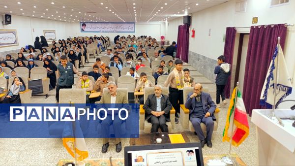 نشست هم‌اندیشی رابطین خبرنگاران پانا در خلیل‌آباد