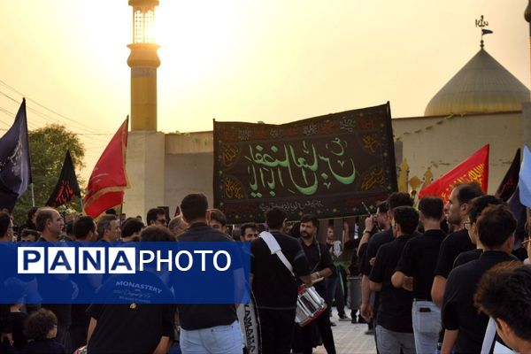 تجمع هیات‌های مذهبی در روز عاشورا